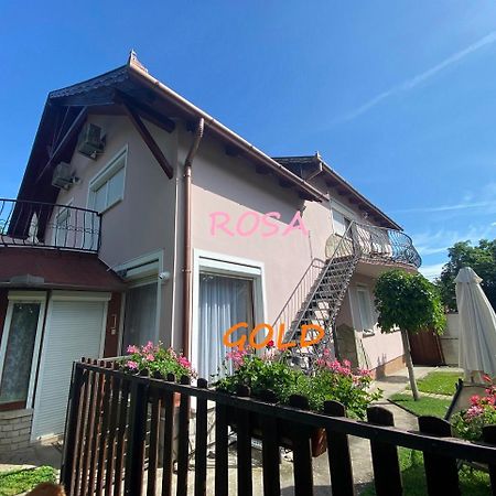 Do-Ti Apartmanhaz בלטונללה מראה חיצוני תמונה