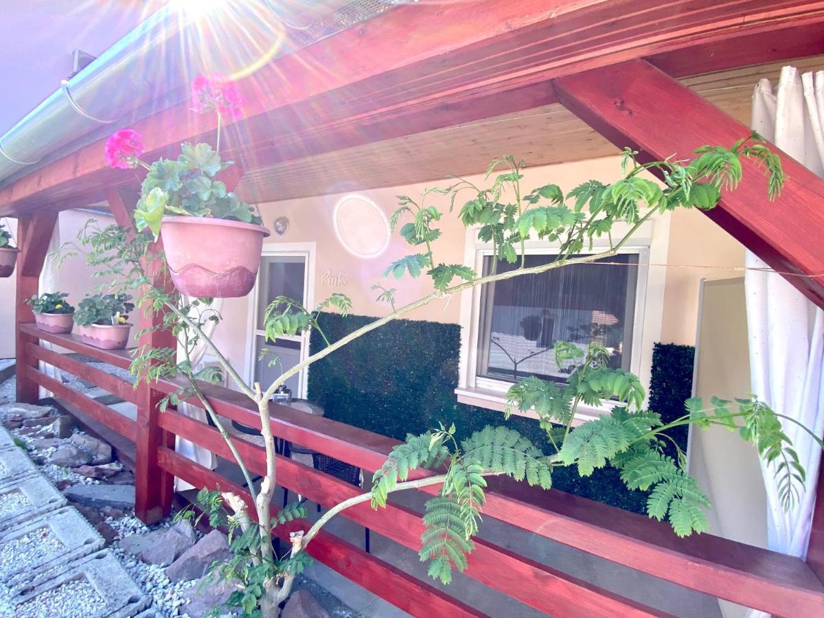 Do-Ti Apartmanhaz בלטונללה מראה חיצוני תמונה